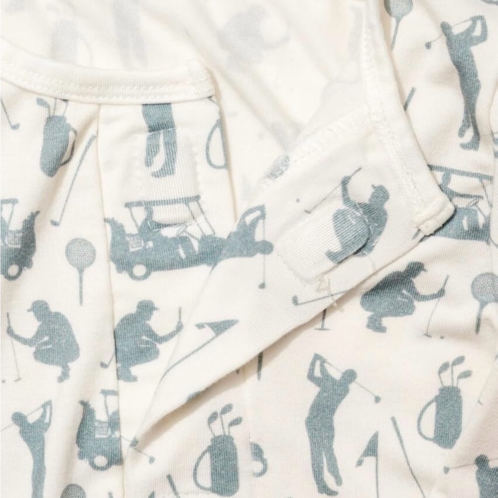 Adorable Golf Print Soft Magnetic Footie - Picture 4 of 8